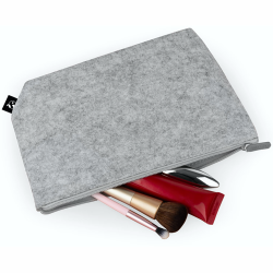 tjek enkel lille taske til alle småting - se tilbud på filttaske her