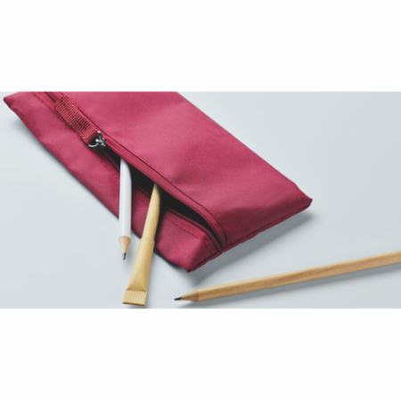 Se tilbud på robust penalhus med logo fra 100 stk. TJEK nyt tilbud her